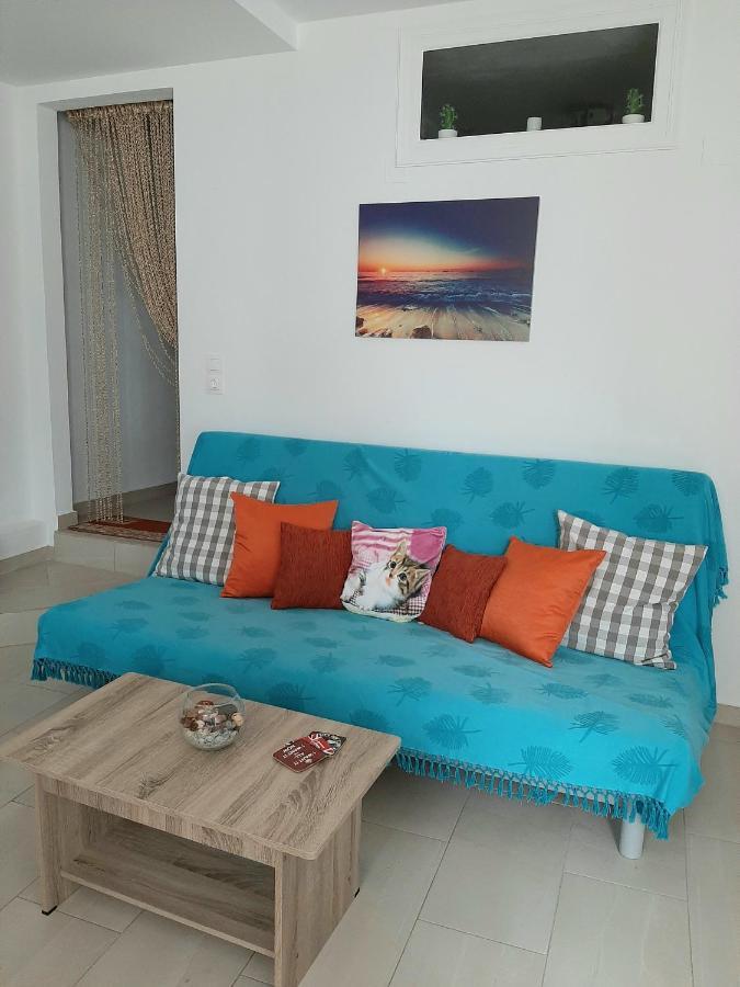 Quiet, Colourful Home In Cyclades Adiata 外观 照片